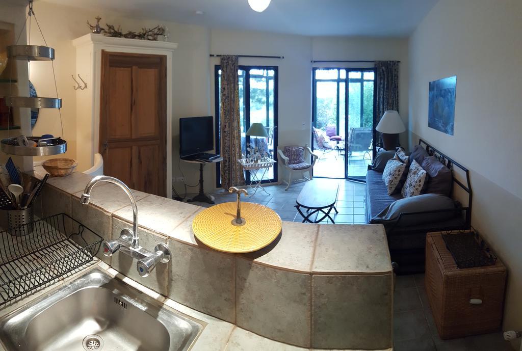 Residence Les Rossignols Roussillon en Isere エクステリア 写真