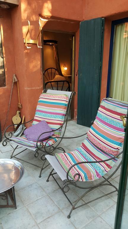 Residence Les Rossignols Roussillon en Isere エクステリア 写真