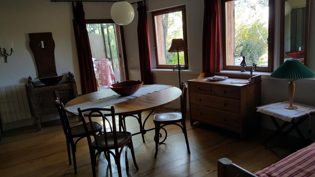 Residence Les Rossignols Roussillon en Isere エクステリア 写真