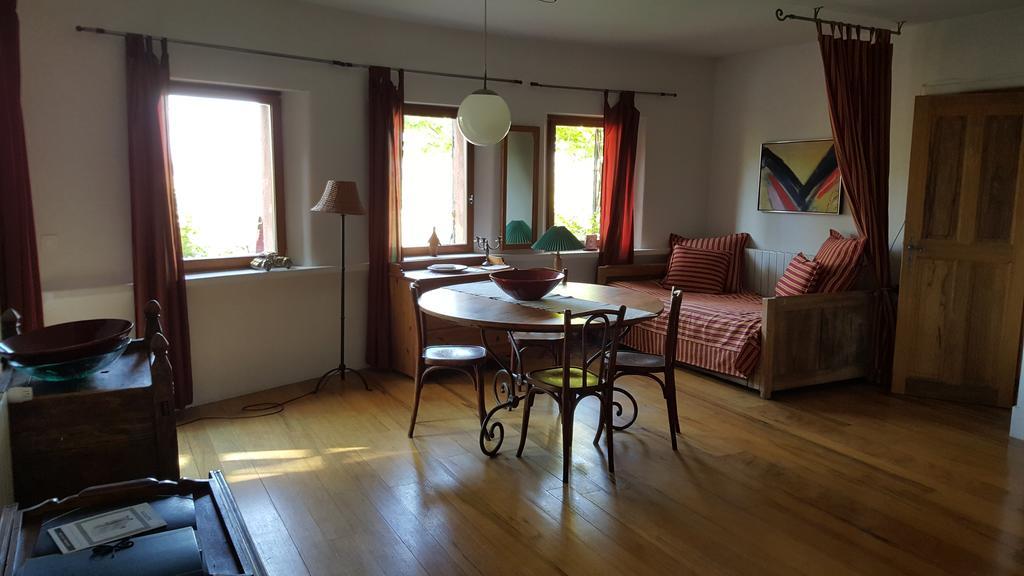 Residence Les Rossignols Roussillon en Isere エクステリア 写真