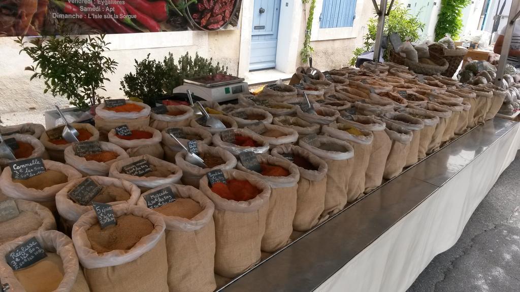 Residence Les Rossignols Roussillon en Isere エクステリア 写真